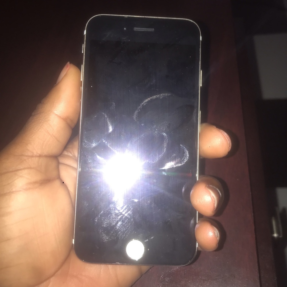 iPhone 7 gold
